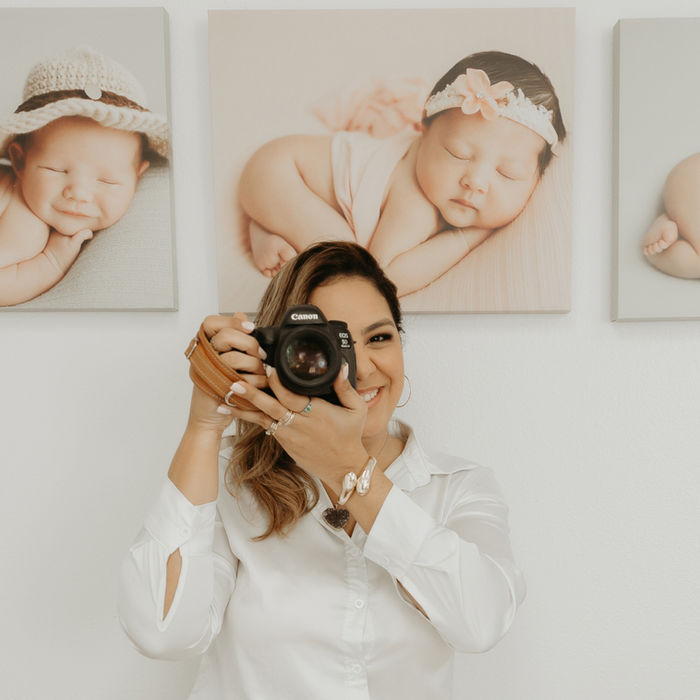 Kathleen Lopes, photographer